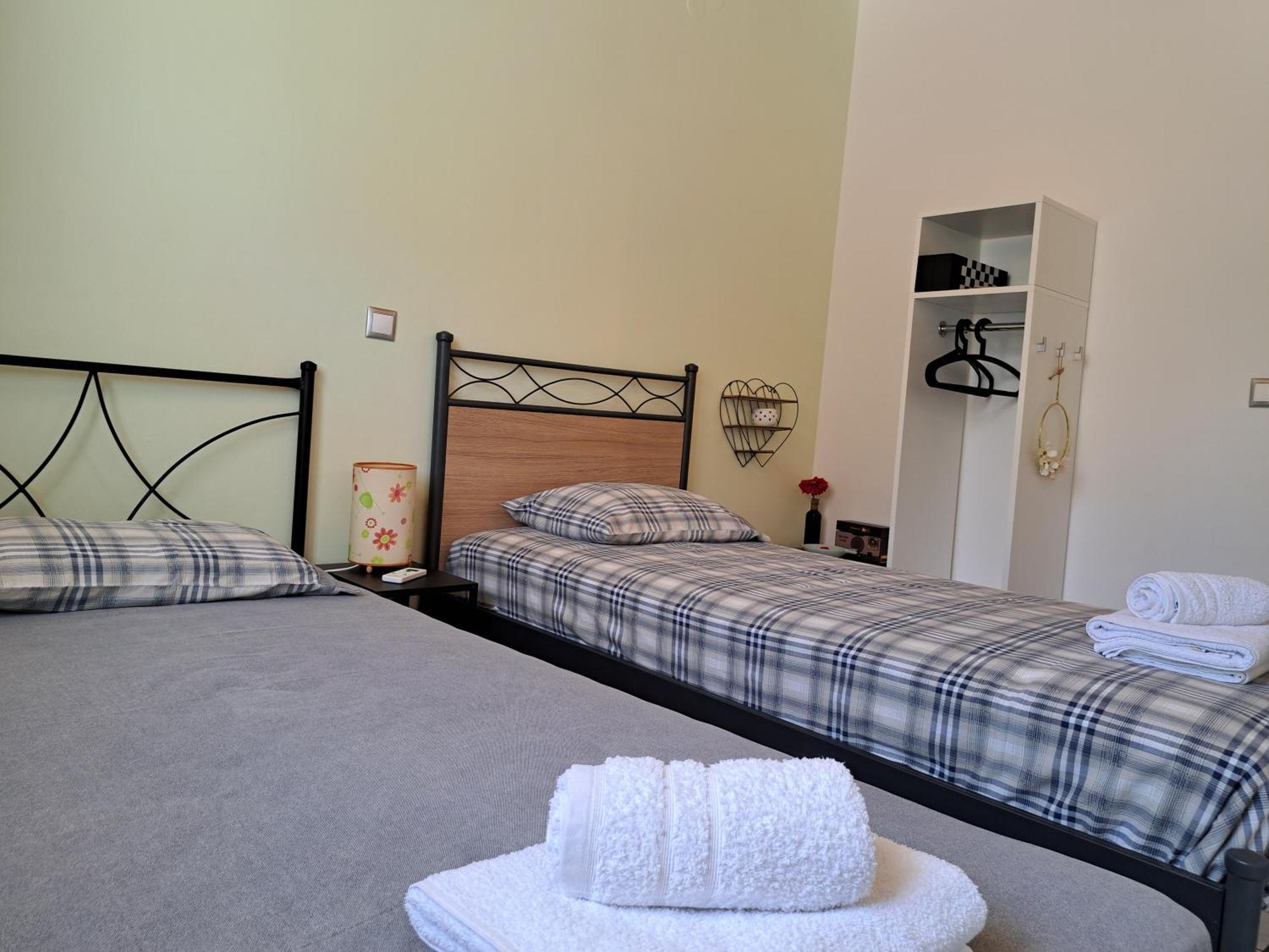 Family Stone Apartment Kyparissia Exterior foto